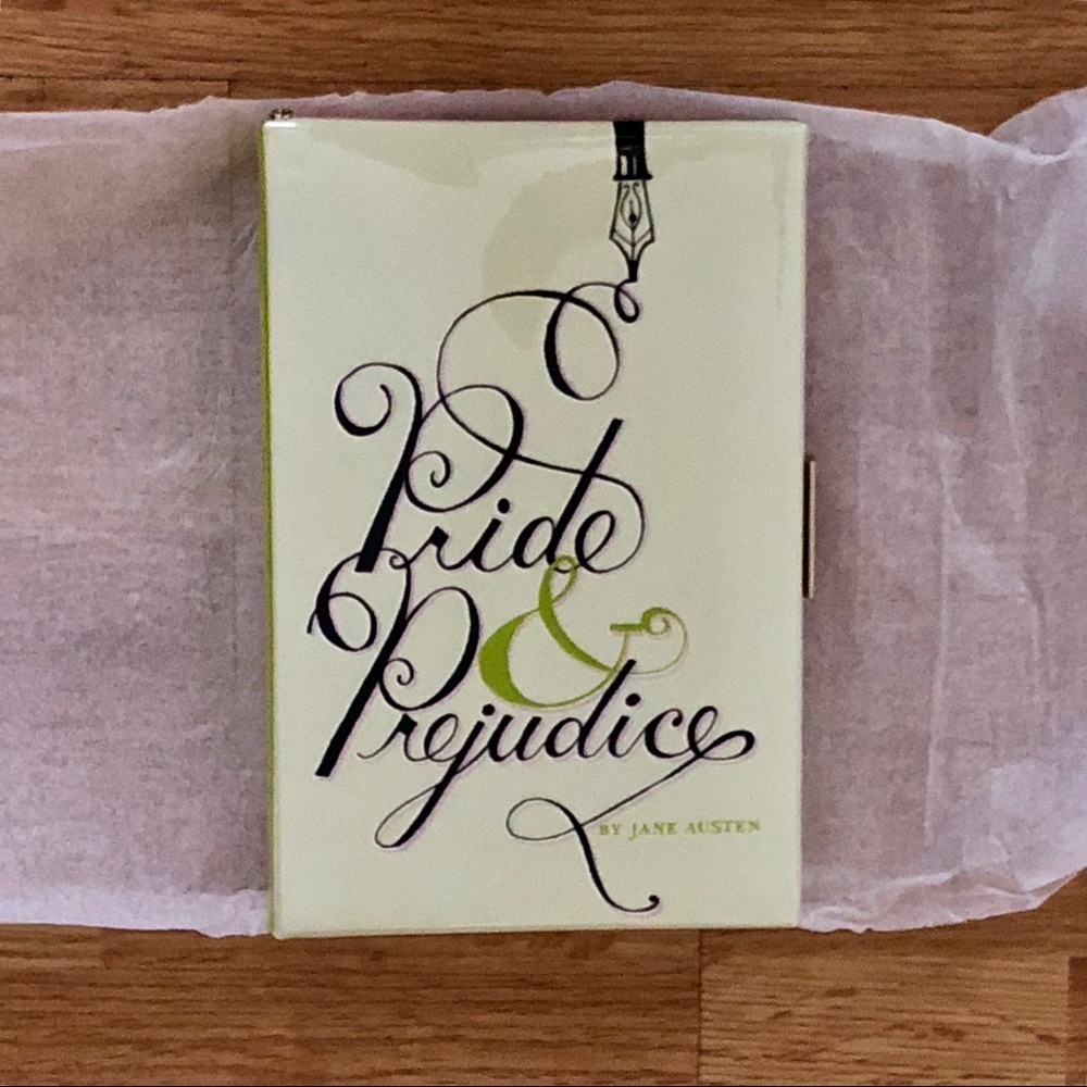 Kate Spade Pride & Prejudice Book Clutch NWT - Picture 1 of 5